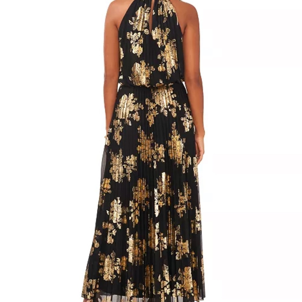 Elegant Black and Gold Halter Dress - Picture 2 of 6